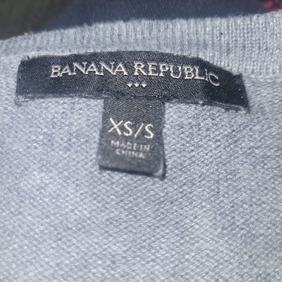 Banana Republic Grey Sweater Poncho XS/S - Picture 7 of 7